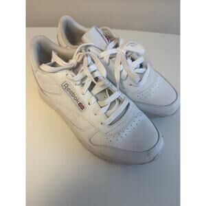 Reebok Club C 85 Womens Classic Court Sneaker White Light Grey Gum Sole Size 8